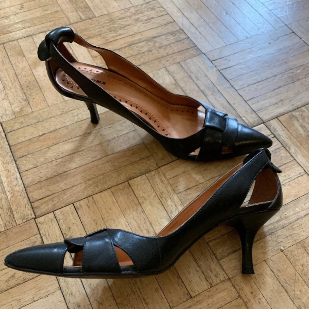 Bronx Black Leather Vivian Pump 37